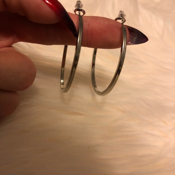 Silver hoop earrings - Picture 2 of 3
